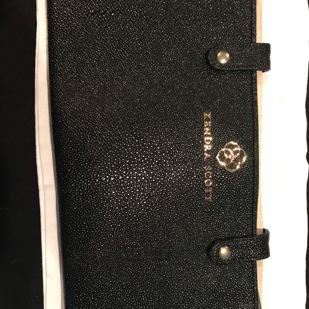 Kendra Scott Jewelry Organizer/ Case